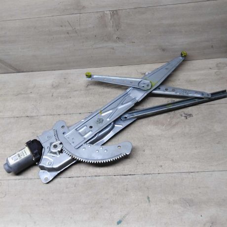 steklopodieemnik-perednii-pravyi-elektro-renault-kangoo-i-rest-art-56898-big-3