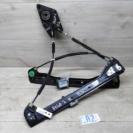 steklopodieemnik-perednii-levyi-elektro-volkswagen-polo-5-sedan-sa2-art-56959-big-0