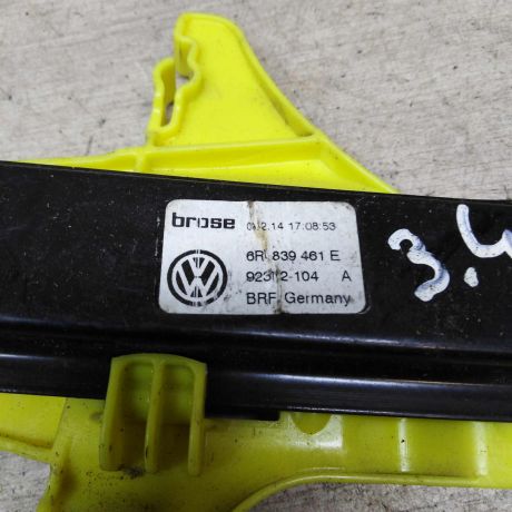 steklopodieemnik-zadnii-levyi-elektro-volkswagen-polo-5-sedan-sa2-art-56985-big-1