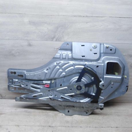 steklopodieemnik-perednii-pravyi-elektro-hyundai-tucson-i-jm-art-57159-big-2