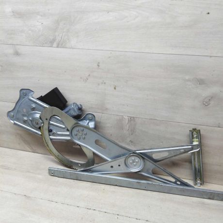 steklopodieemnik-perednii-pravyi-elektro-renault-grand-scenic-3-art-57233-big-0