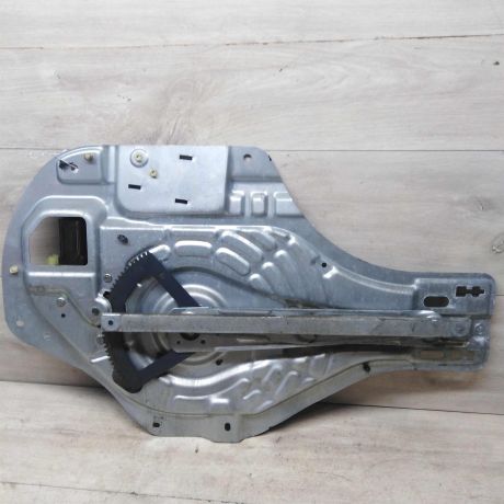 steklopodieemnik-perednii-levyi-elektro-hyundai-tucson-i-jm-art-57273-big-3