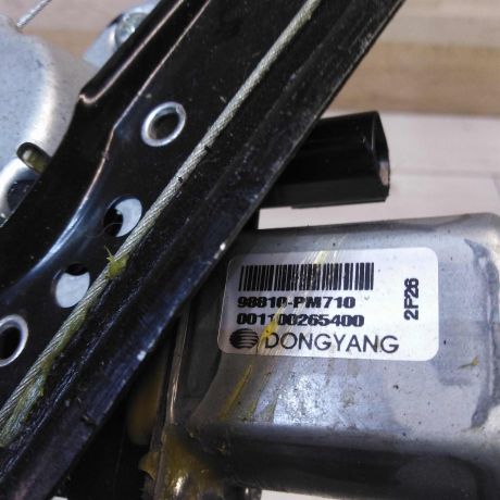 steklopodieemnik-perednii-pravyi-elektro-15i-b15d2-chevrolet-cobalt-art-57307-big-1