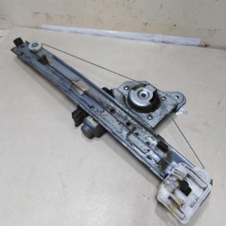 steklopodieemnik-zadnii-levyi-elektro-renault-megane-2-sedan-rest-art-57772-big-2