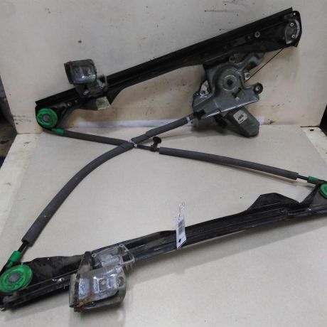 steklopodieemnik-perednii-pravyi-elektro-ford-focus-1-art-57865-big-0