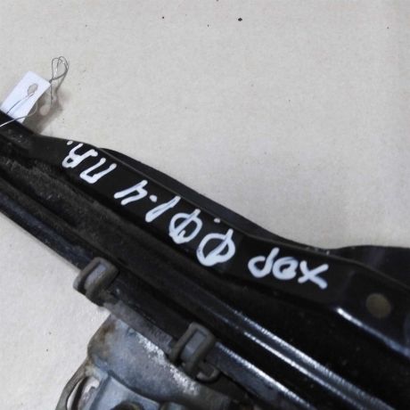 steklopodieemnik-perednii-pravyi-elektro-ford-focus-1-art-57865-big-4