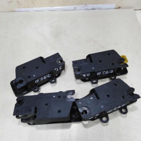 rucka-vnutrenniaia-otkryvaniia-dveri-ford-focus-2-do-rest-art-57880-big-3