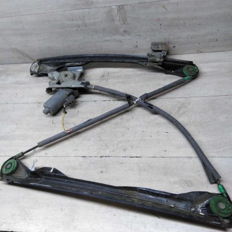 steklopodieemnik-perednii-levyi-elektro-ford-focus-1-xetcbek-pap-art-58968-big-3