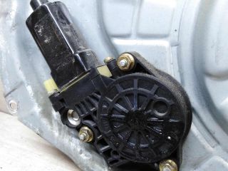 steklopodieemnik-perednii-pravyi-elektro-hyundai-elantra-iii-xd-xetcbek-art-59033