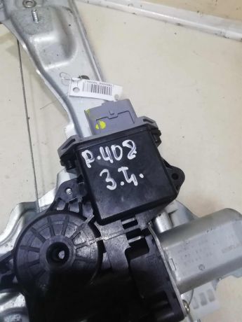 steklopodieemnik-zadnii-levyi-elektro-peugeot-408-art-59562-big-1