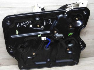 steklopodieemnik-perednii-pravyi-elektro-nissan-murano-i-z50-art-59993