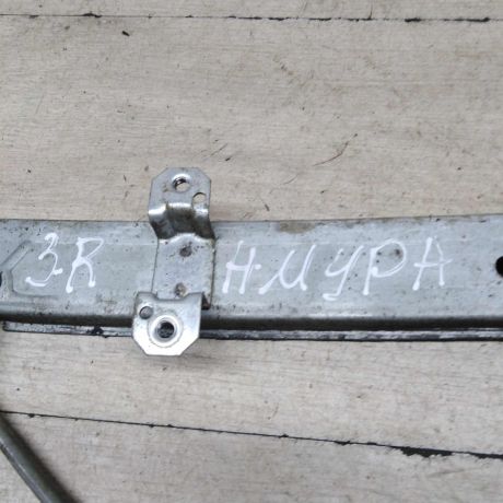 steklopodieemnik-zadnii-pravyi-elektro-nissan-murano-i-z50-art-60011-big-3