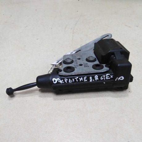 dovodcik-otkrytiia-zakrytiia-zadnego-pravogo-stekla-bmw-e46-kupe-do-rest-art-60919-big-0