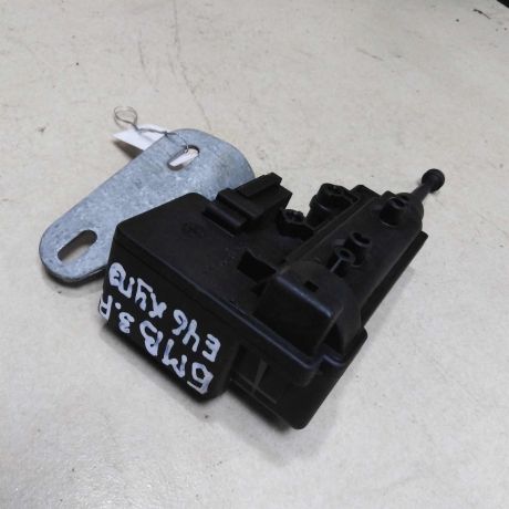 dovodcik-otkrytiia-zakrytiia-zadnego-pravogo-stekla-bmw-e46-kupe-do-rest-art-60919-big-1