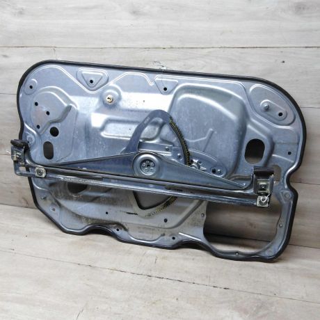 steklopodieemnik-perednii-pravyi-elektro-ford-kuga-i-08gv-art-61358-big-3