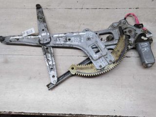 steklopodieemnik-perednii-pravyi-elektro-subaru-forester-ii-art-61775