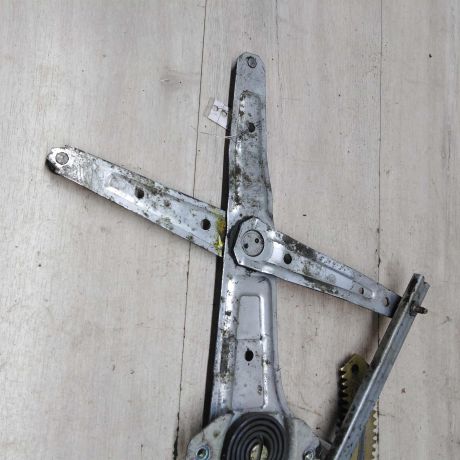 steklopodieemnik-perednii-pravyi-elektro-subaru-forester-ii-art-61775-big-3