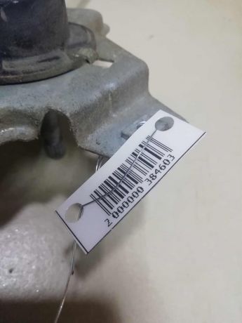 steklopodieemnik-zadnii-pravyi-mexaniceskii-skoda-octavia-tour-art-62017-big-4