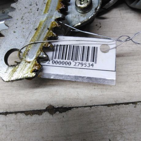 steklopodieemnik-zadnii-pravyi-elektro-subaru-forester-ii-art-62137-big-1