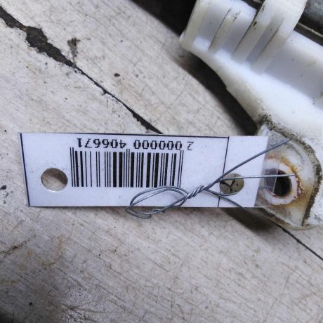 steklopodieemnik-mexaniceskii-zadnii-levyi-hyundai-accent-i-art-62487-big-1