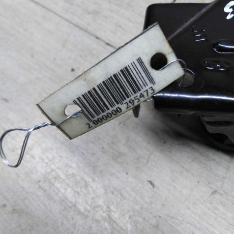 rucka-otkryvaniia-dveri-vnutrenniaia-peredniaia-pravaia-hyundai-trajet-art-62595-big-1