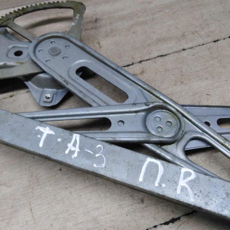 steklopodieemnik-perednii-pravyi-elektro-toyota-avensis-iii-t27-art-63074-big-4