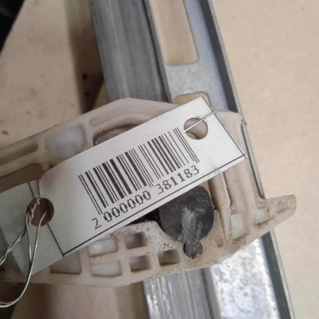 steklopodieemnik-perednii-pravyi-elektro-peugeot-206-art-63313-big-1