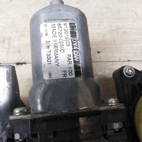 steklopodieemnik-perednii-levyi-elektro-toyota-avensis-iii-t27-art-63370-big-1