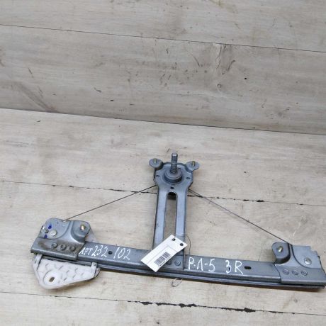 steklopodieemnik-zadnii-pravyi-mexaniceskii-renault-logan-art-64061-big-0