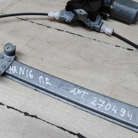 steklopodieemnik-perednii-pravyi-elektro-nissan-almera-n16-nissan-almera-classic-art-64185-big-1