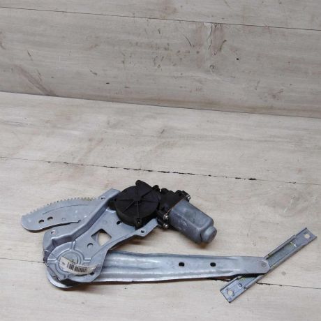 steklopodieemnik-zadnii-levyi-elektro-nissan-almera-n16-art-64266-big-0