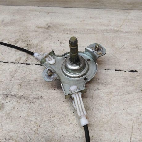 steklopodieemnik-mexaniceskii-zadnii-levyi-chevrolet-lanos-zaz-sens-art-64952-big-3