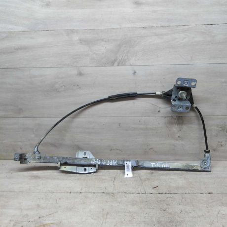 steklopodieemnik-mexaniceskii-perednii-pravyi-volkswagen-transporter-t4-sa1-art-65786-big-2