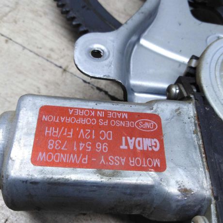 steklopodieemnik-perednii-pravyi-elektro-chevrolet-aveo-t200-xetcbek-art-66132-big-2