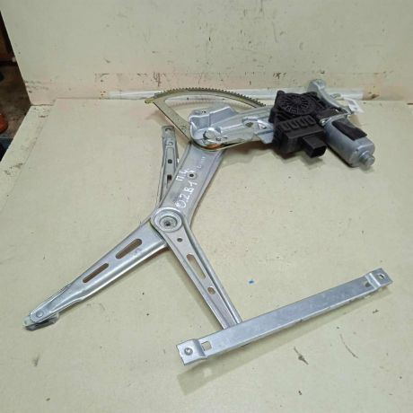 steklopodieemnik-perednii-levyi-elektro-opel-zafira-b-art-66330-big-0