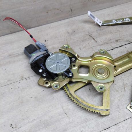 steklopodieemnik-perednii-pravyi-elektro-great-wall-hover-m4-art-66415-big-4