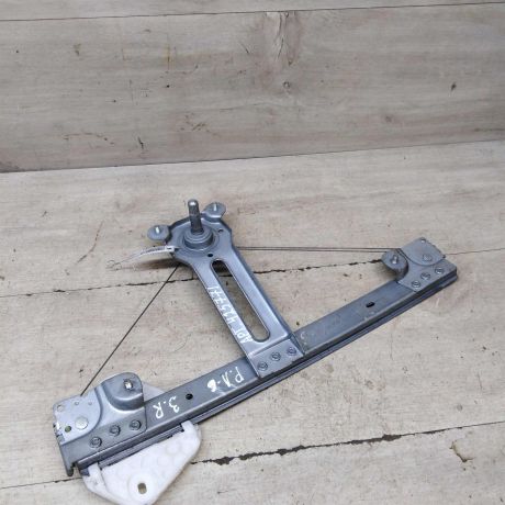 steklopodieemnik-zadnii-pravyi-mexaniceskii-renault-logan-i-art-66452-big-0