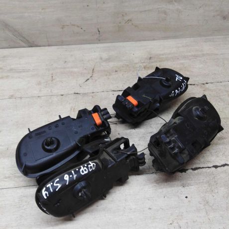 rucka-otkryvaniia-dveri-vnutrenniaia-ford-focus-1-art-67049-big-1