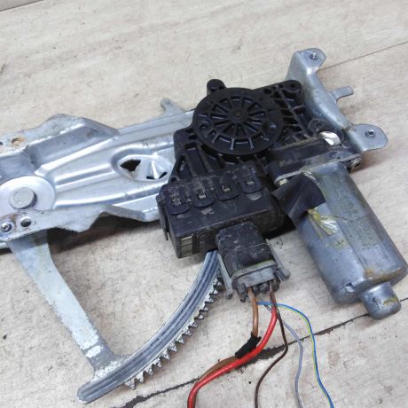 steklopodieemnik-perednii-levyi-elektro-opel-astra-g-art-67126-big-3