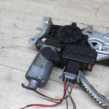 steklopodieemnik-elektro-perednii-pravyi-opel-astra-g-art-67179-big-2