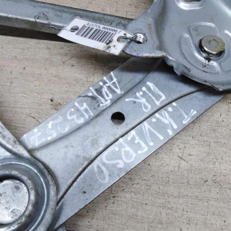 steklopodieemnik-elektro-perednii-pravyi-toyota-corolla-verso-i-restailing-art-67549-big-2