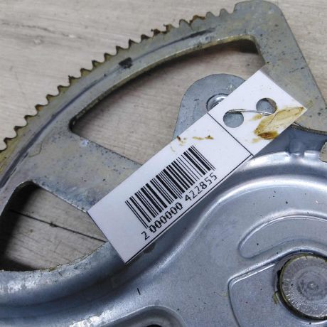 steklopodieemnik-zadnii-pravyi-elektro-toyota-corolla-verso-i-restailing-art-67550-big-4