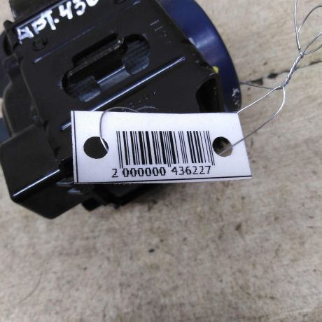 remen-bezopasnosti-perednii-pravyi-volkswagen-polo-v-sedan-art-71484-big-1