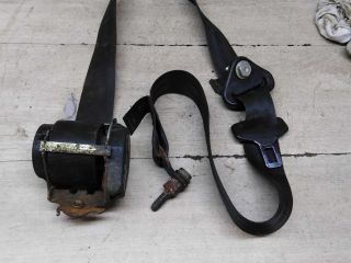 remen-bezopasnosti-perednii-pravyi-renault-logan-i-art-71854