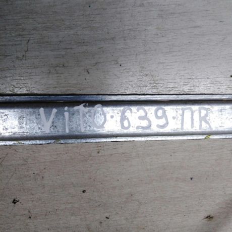 steklopodieemnik-perednii-pravyi-mercedes-vito-w639-art-72077-big-2