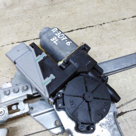 steklopodieemnik-zadnii-levyi-elektro-peugeot-307-do-rest-art-72157-big-1