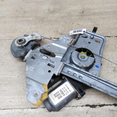 steklopodieemnik-zadnii-levyi-elektro-peugeot-307-do-rest-art-72157-big-2