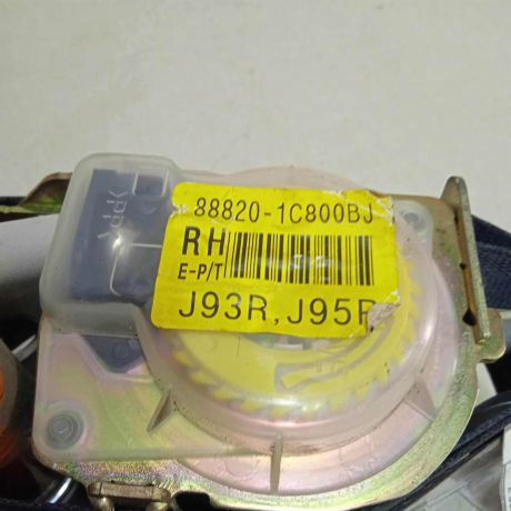 remen-bezopasnosti-perednii-pravyi-hyundai-getz-art-72228-big-4