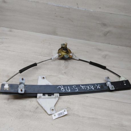 steklopodieemnik-mexaniceskii-perednii-pravyi-hyundai-accent-ii-art-72731-big-0