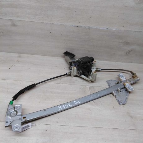 steklopodieemnik-perednii-levyi-elektro-mitsubishi-space-star-i-art-73298-big-0